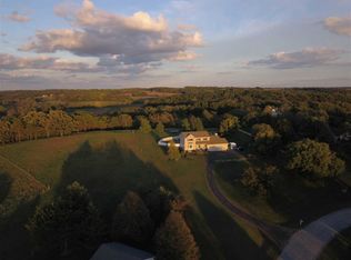 3676 Saddle Ridge Rd, Deerfield, WI 53531