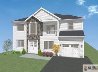 13 Richmond Rd, Edison, NJ 08817