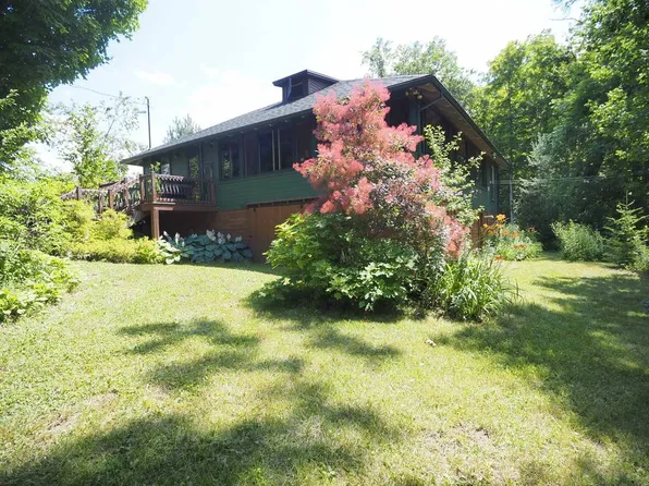 759 Youngs Corners Rd, Amsterdam, NY 12010