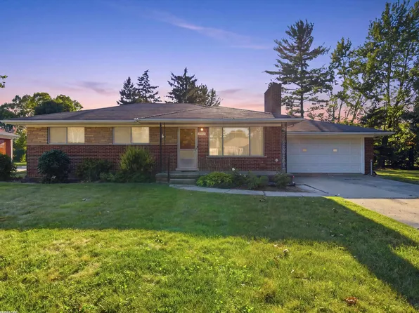 42819 Willsharon St, Sterling Heights, MI 48314
