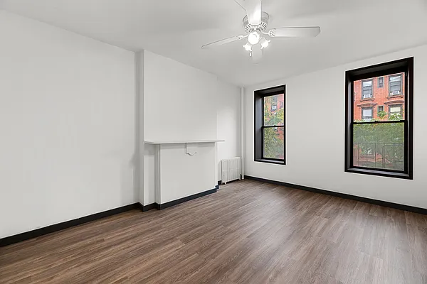 Rented by REAL New York | media 5