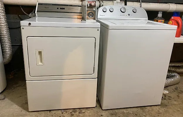 Rented by Nooklyn NYC LLC | media 8