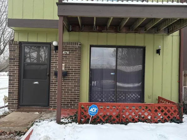 1476 W Chateau Vert St, Ypsilanti, MI 48197