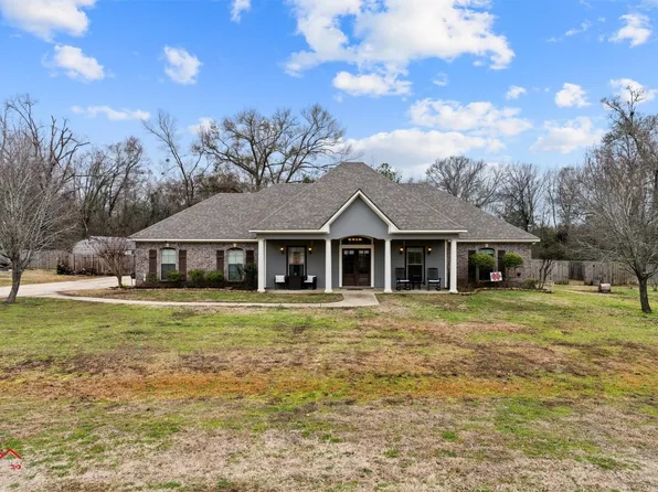 323 Leigh Ln, Stonewall, LA 71078