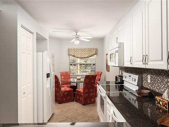 5th image of 2585 Old Groves RD #L102