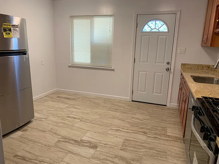 20556 Sunrise Dr — Photo 4