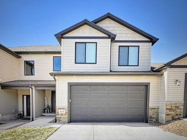 613 Garrett Pl