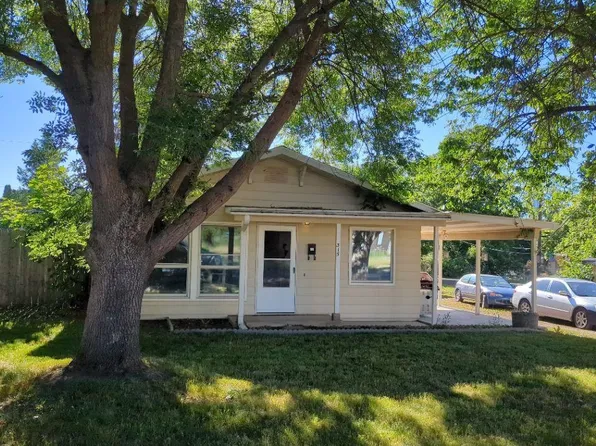 315 N 5th St, Cheney, WA 99004