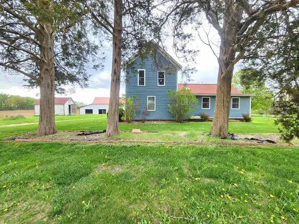 1232 Smoker Rd, Bronson, MI 49028