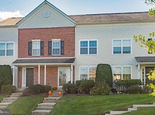 207 Tanager Ct #264, Warrington, PA 18976