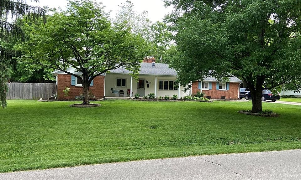 1st image of 4137 Woodedge Dr