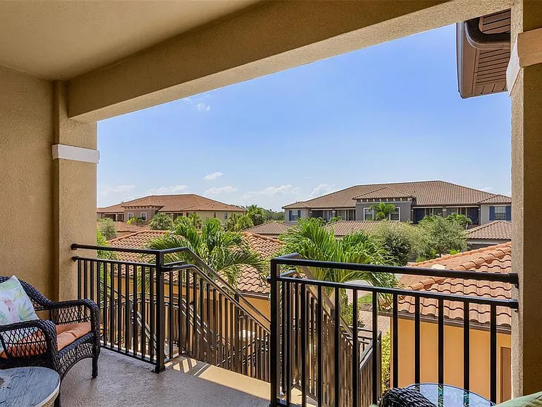 13725 Messina Loop #201 — Photo 4