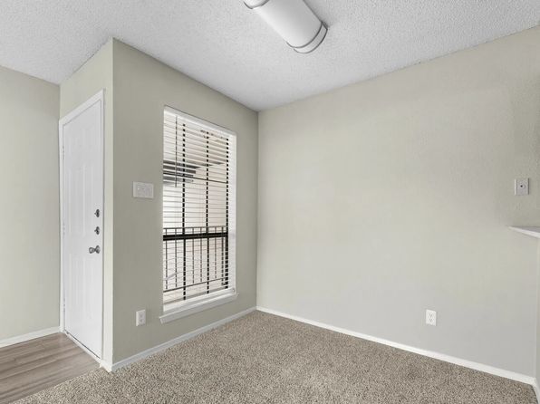 202 College Park Dr #4-127