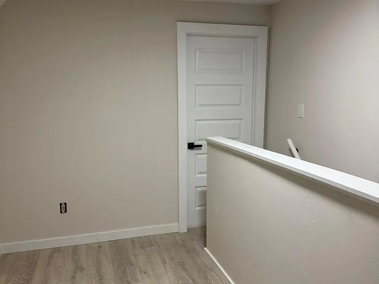 183-185 S Hancock St #2 — Photo 16