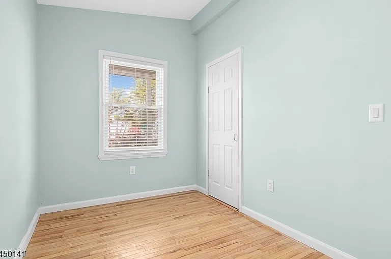 307 Jefferson Ave — Photo 11