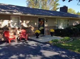 109 Hemlock Ln, Bristol, TN 37620