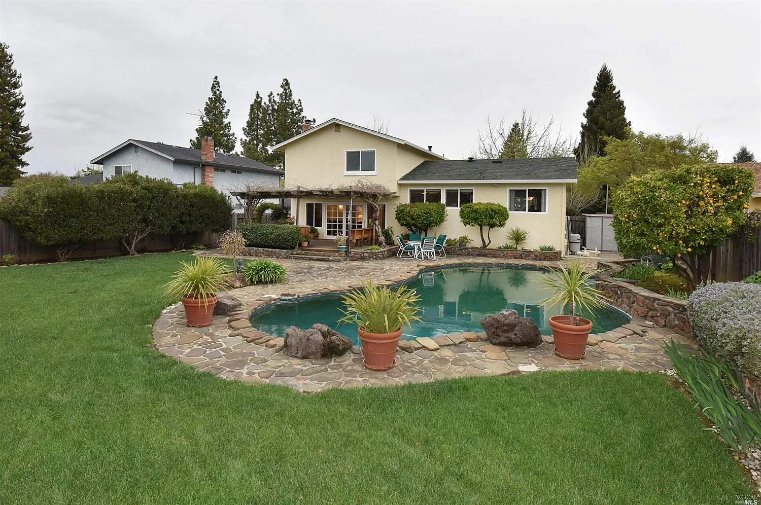 3921 Alexander St photo 1