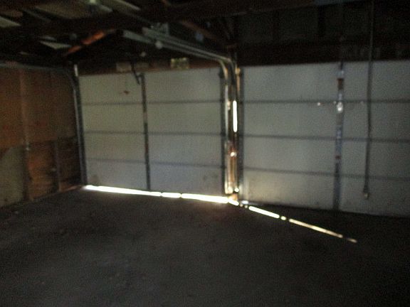 5th image of 14245 Cleveland Ave