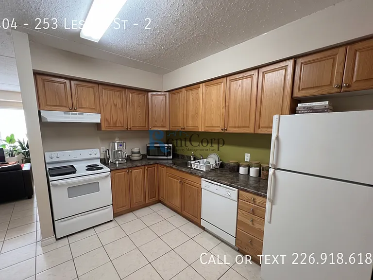 253-2 Lester St #404 — Photo 2