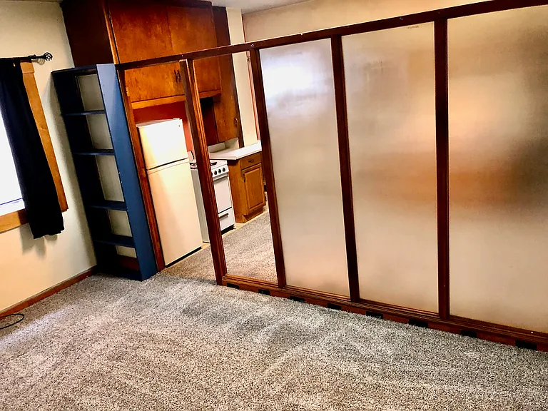 638 State St #302 — Photo 8