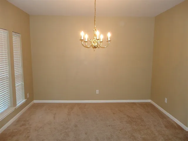 3 bed, 2.5 bath, 2254 sqft, $2,170 — Photo 4