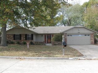 2705 Shelby Cres, Muskogee, OK 74403