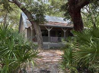 123 Buckles Dr, Interlachen, FL 32148