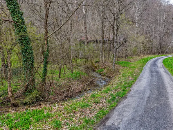 1795 Bear Hollow Rd, Greeneville, TN 37745
