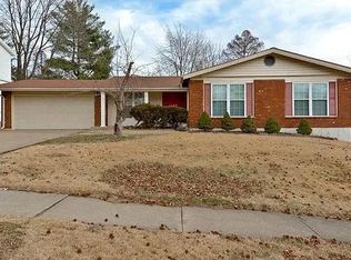 1244 Kennebec Rd, Chesterfield, MO 63017