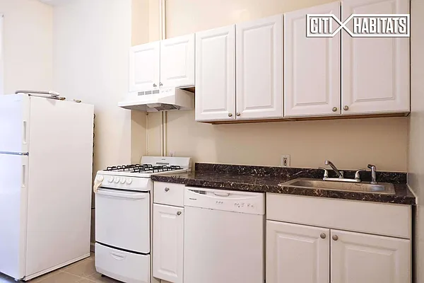 Rented by Citi Habitats | media 15