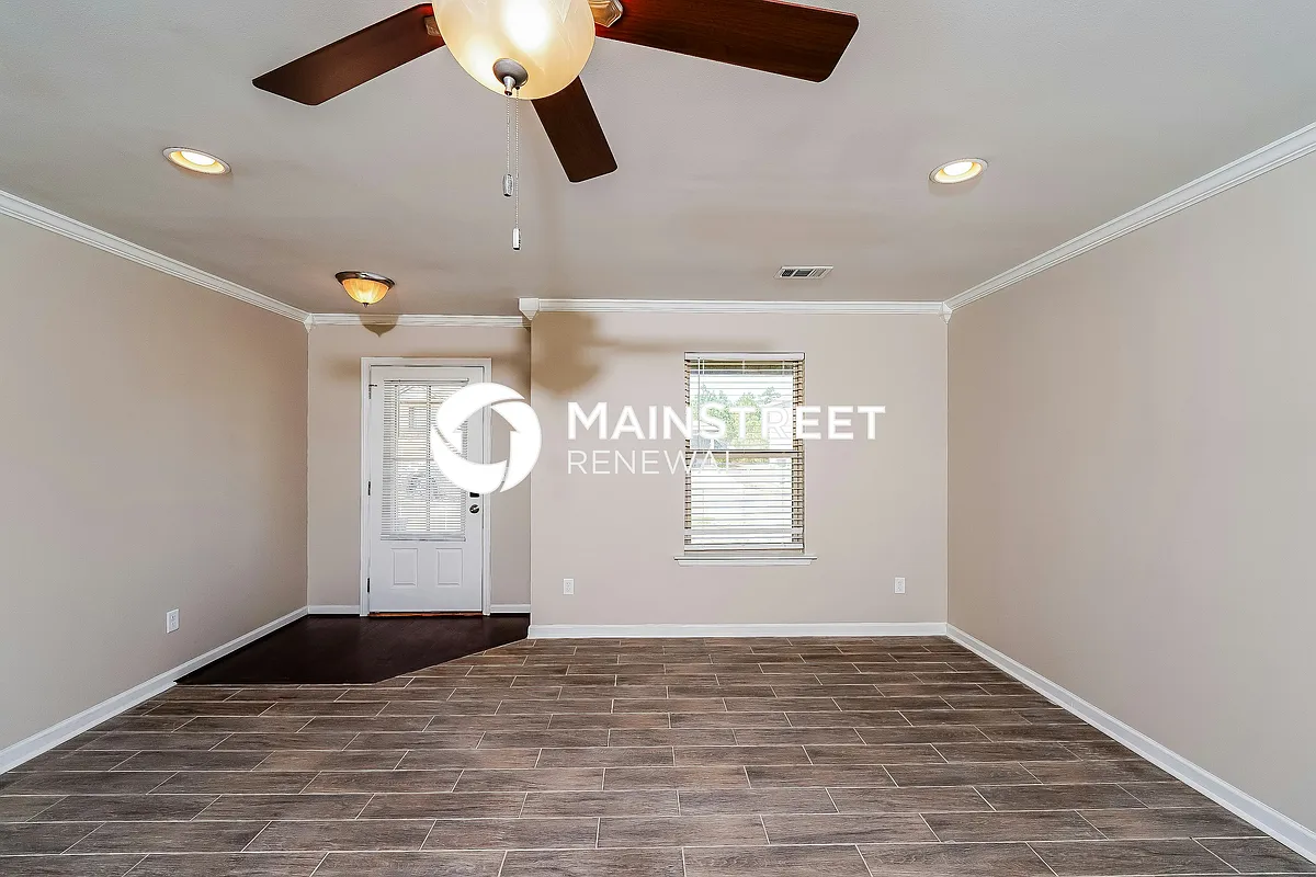 Living Room - 55 Briar Ridge Ln