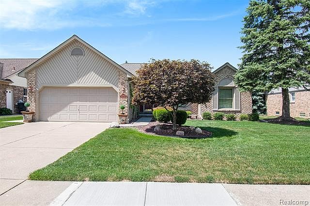 1st image of 53423 Abraham Dr