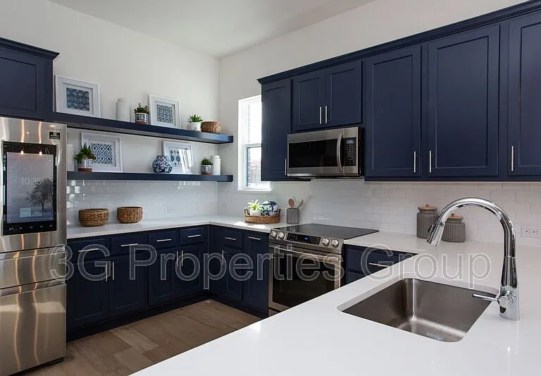 2807 Stanley Ave — Photo 14