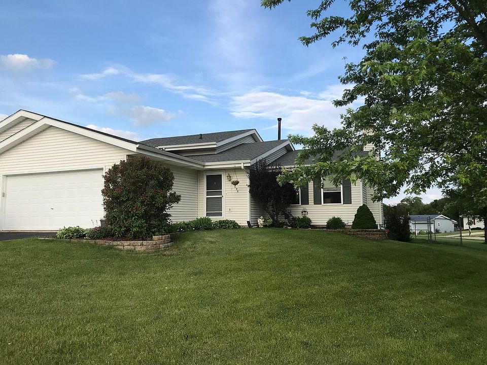 1st image of 4696 Bamburg Ave