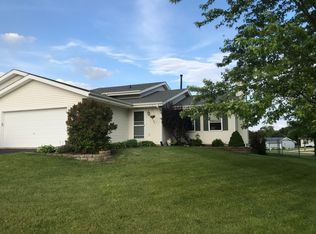 4696 Bamburg Ave, Rockford, IL 61109