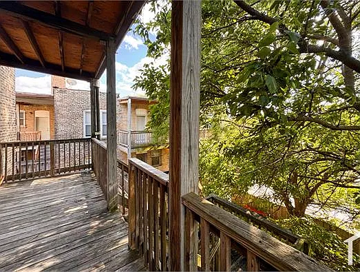 6152 S Langley Ave — Photo 8