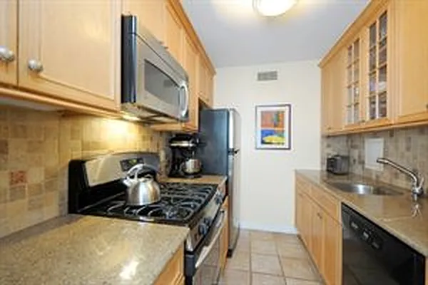 Sold by Douglas Elliman | media 12