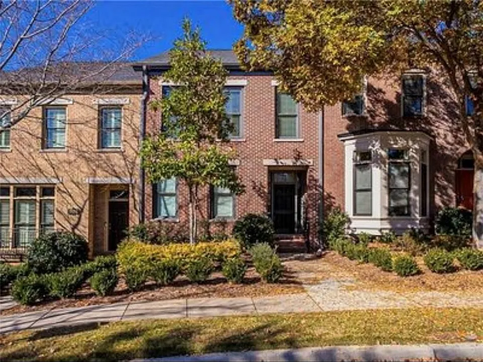 3170 Neal Ct