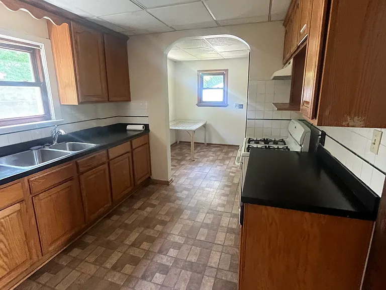 1290 Neptune Ave — Photo 8