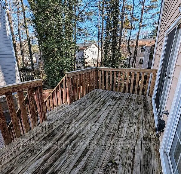 3757 Meadow Creek Dr — Photo 10