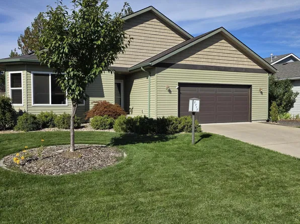 8713 N Indywood Dr, Hayden Lake, ID 83835