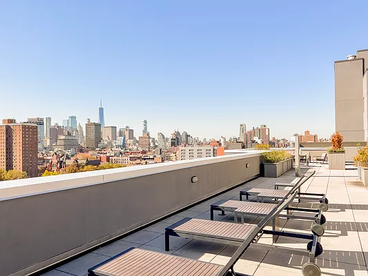 Rented by Kahen Properties | media 3