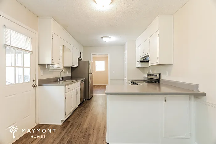 4345 Morningside Dr — Photo 5