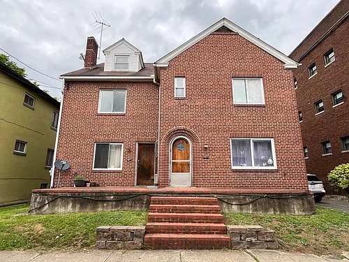 1614 Franklin Ave Photo 1