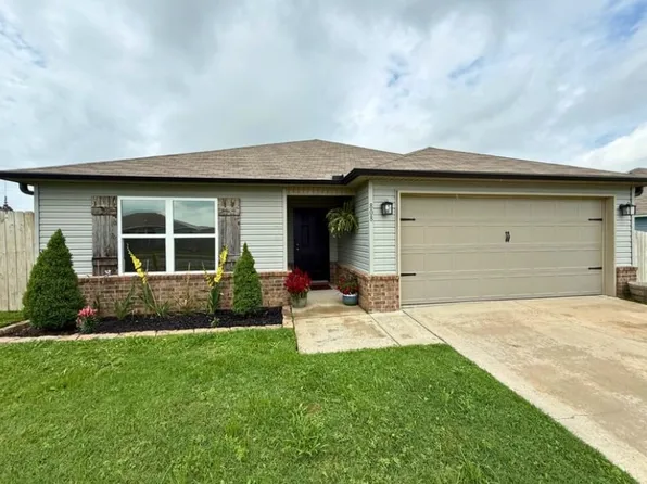 808 NW 69th Ave, Bentonville, AR 72713