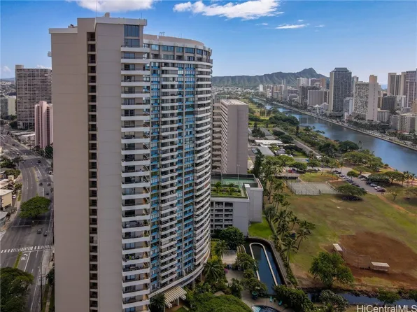 2333 Kapiolani Blvd APT 2117, Honolulu, HI 96826