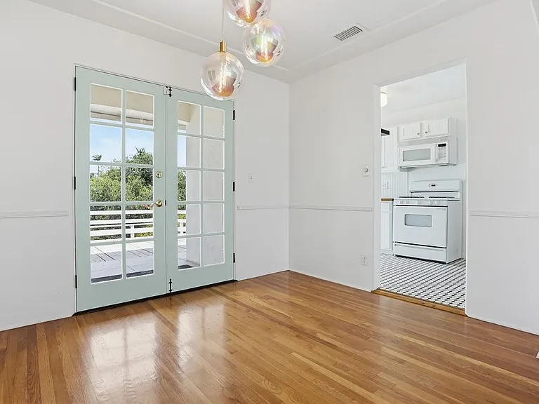 4548 Max Dr — Photo 9