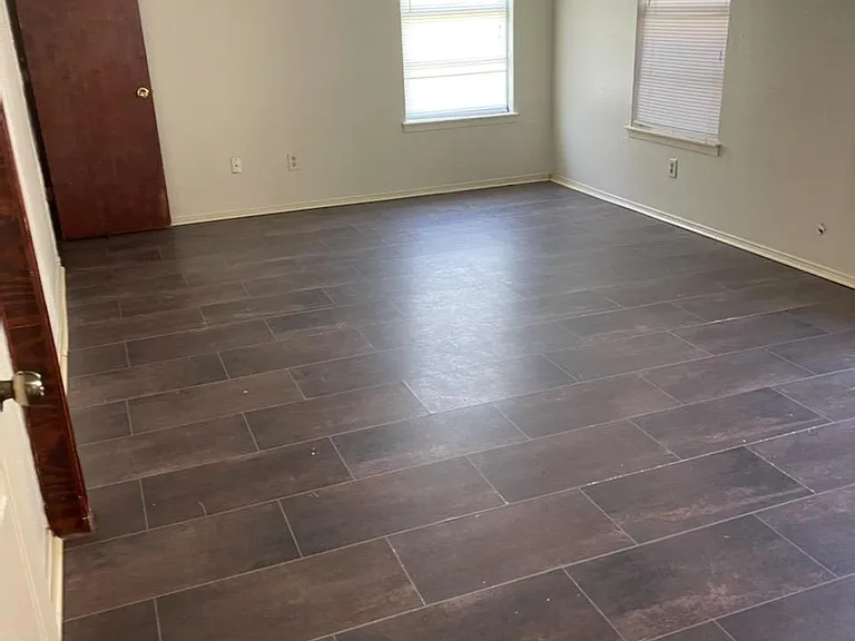 135 Dean St — Photo 4