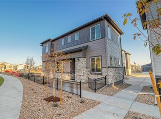 23941 E 40th Ave, Aurora, CO 80019