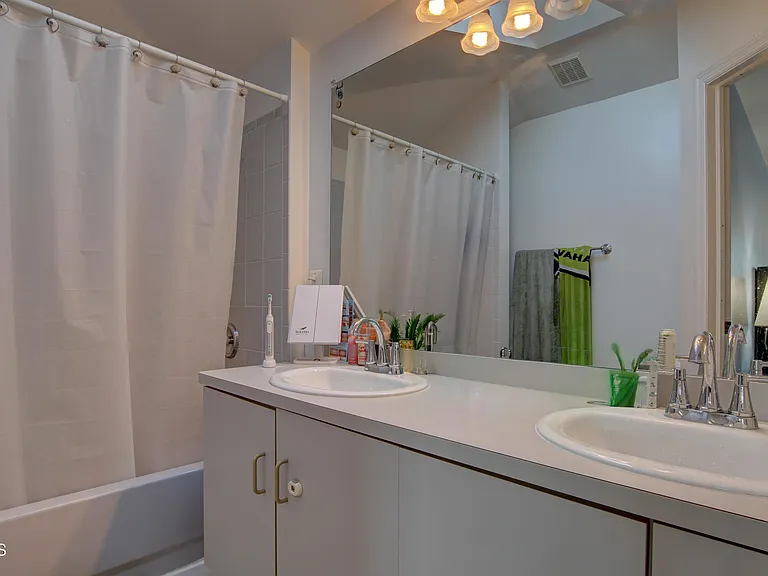 187 Kentucky Way — Photo 15